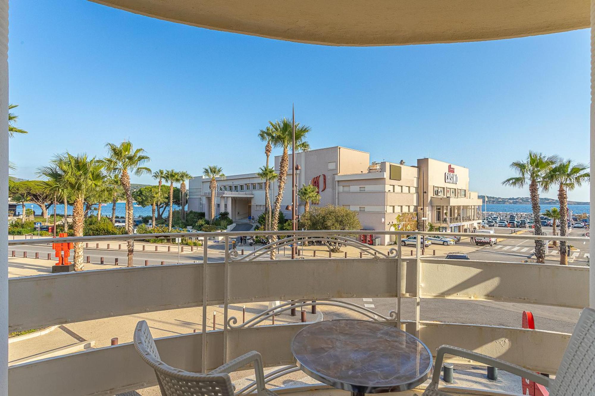 Hotel De La Baie Bandol Cameră foto