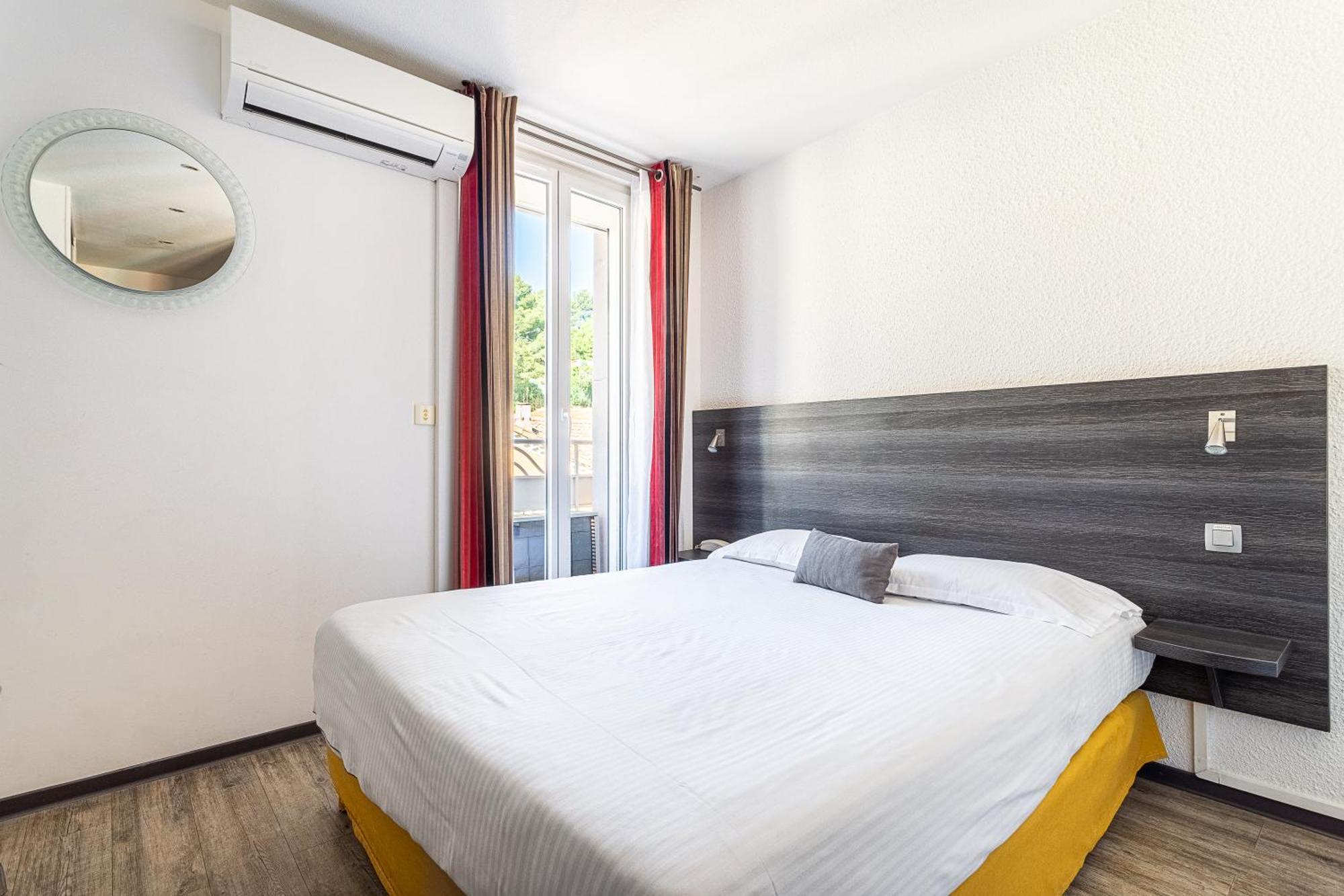 Hotel De La Baie Bandol Cameră foto